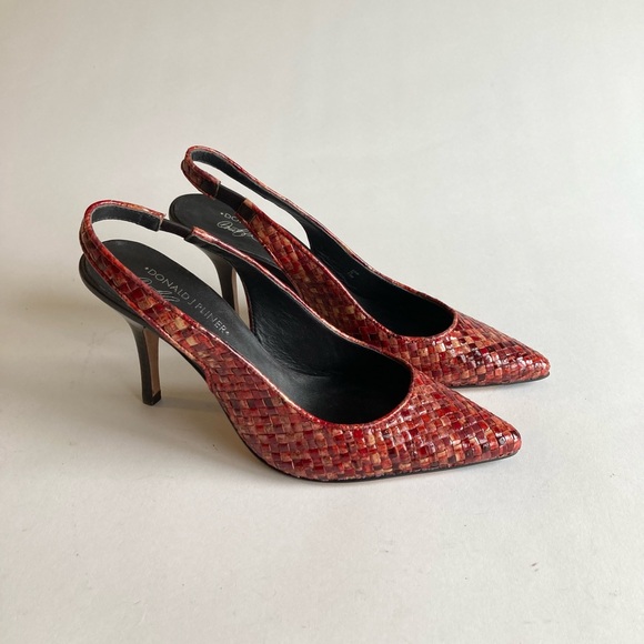 Donald J Pliner Red Burgundy Weaving Leather Point Toe Classic Heels size 7.5 - Picture 12 of 15